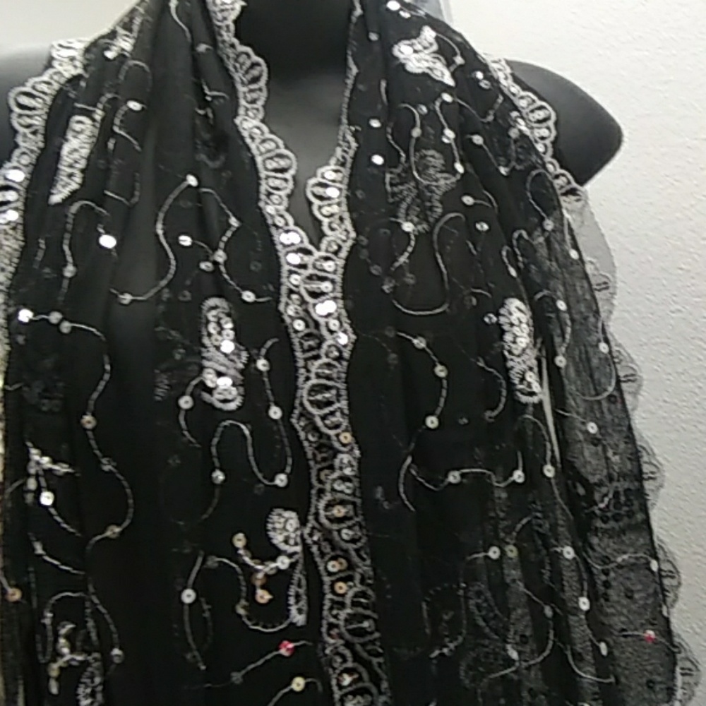 Sequence Scarf Shawl